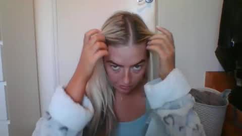 Snapshot of rubyredxxxoxxx chatting on 12.07.24 rubyredxxxoxxx online show from 12.07.24