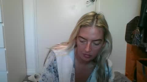 Snapshot of rubyredxxxoxxx chatting on 12.24.24 rubyredxxxoxxx online show from 12.24.24