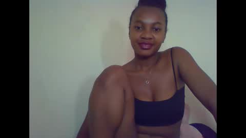 Snapshot of rycie chatting on 10.03.25 Rycie online show from 10.03.25