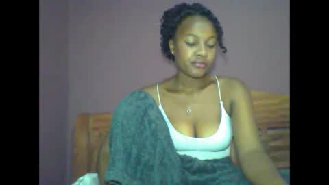 Snapshot of rycie chatting on 11.05.25 Rycie online show from 11.05.25