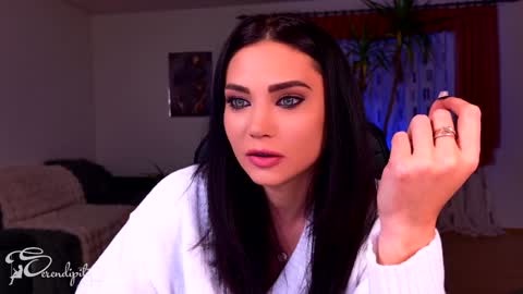 Snapshot of s3r3ndipity chatting on 12.18.24 Y      online show from 12.18.24