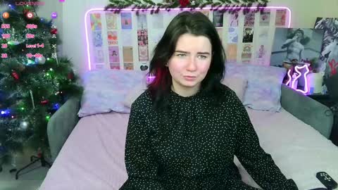 Snapshot of s_katekisa_ss chatting on 12.26.24 Kate online show from 12.26.24