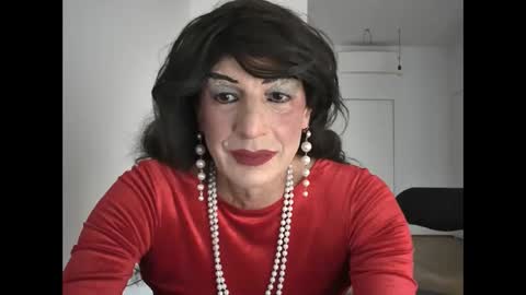 Snapshot of sabry_98 chatting on 10.31.25 Sabrina online show from 10.31.25