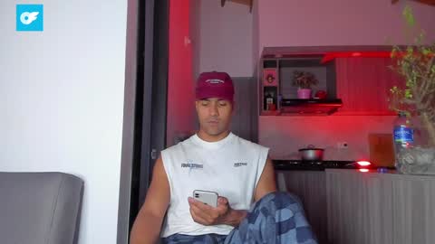 Snapshot of sag_1998 chatting on 01.02.25 Sag online show from 01.02.25