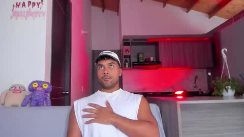 Snapshot of sag_1998 chatting on 11.06.25 Sag online show from 11.06.25