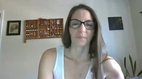 Lelo online show from 01.07.25
