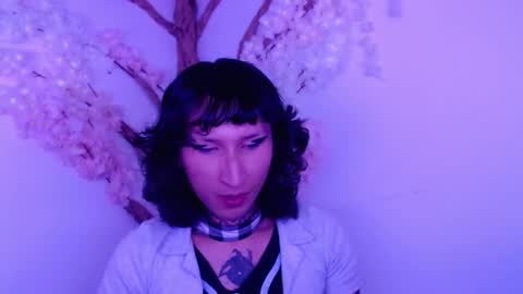 Hikari online show from 10.21.25