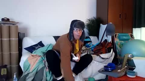 Snapshot of salis1981 chatting on 01.28.25 salis1981 online show from 01.28.25