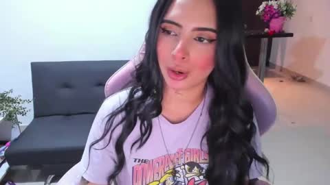 Snapshot of sallymaddoxx chatting on 12.07.24 sallymaddoxx online show from 12.07.24