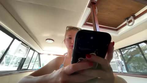 Snapshot of saltycaptain69_hatgirl69 chatting on 09.22.25 Salty Captain 69 Hat Girl 69 online show from 09.22.25