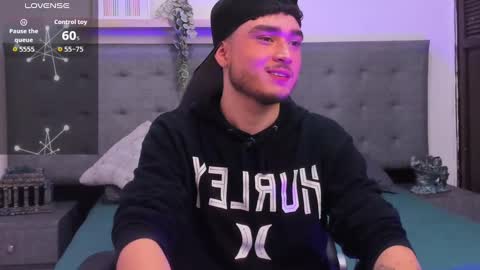 Snapshot of salvatore_muller chatting on 11.13.25 Salvatore online show from 11.13.25