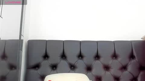 Snapshot of samay_sex18 chatting on 02.02.25 samay_sex18 online show from 02.02.25