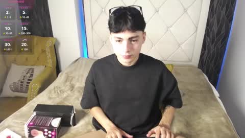 Snapshot of samu_foxxx chatting on 09.24.25 SAMU online show from 09.24.25