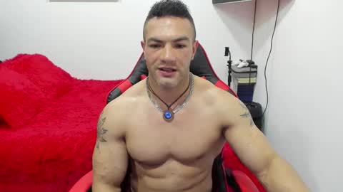 Snapshot of santi_pastori chatting on 10.20.25 santi_pastori online show from 10.20.25