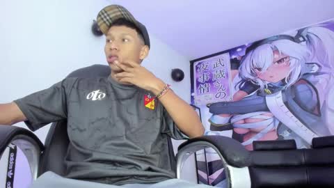 Snapshot of santiago_boyy chatting on 02.22.25 Thiago online show from 02.22.25