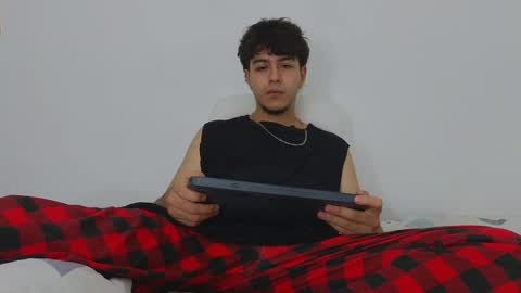 santybig18 online show from 02.06.25