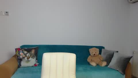 Snapshot of sara_daisy chatting on 12.04.24 Im Sara I am happy to be here  online show from 12.04.24