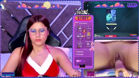 Snapshot of sara_hil chatting on 12.11.24 Sara online show from 12.11.24