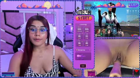 Snapshot of sara_hil chatting on 01.04.25 Sara online show from 01.04.25