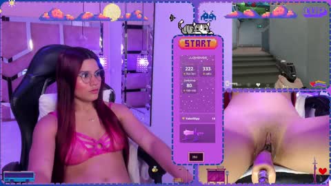 Snapshot of sara_hil chatting on 01.15.25 Sara online show from 01.15.25