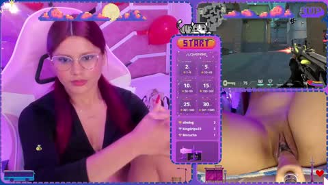 Snapshot of sara_hil chatting on 02.07.25 Sara online show from 02.07.25