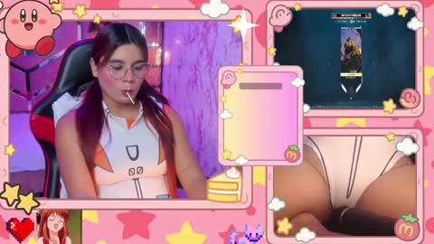 Snapshot of sara_hil chatting on 09.27.25 Sara online show from 09.27.25