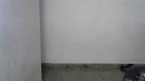 Snapshot of sara_shrma chatting on 01.01.25 sara online show from 01.01.25