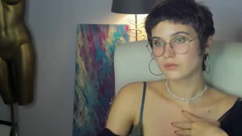 Snapshot of sarah_desire01 chatting on 09.18.25 Sarah online show from 09.18.25