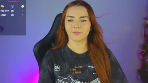 Snapshot of sarah_swtt chatting on 01.08.25 - next broadcast 28 nov 7 pm Col online show from 01.08.25