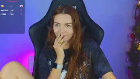 Snapshot of sarah_swtt chatting on 01.08.25 - next broadcast 28 nov 7 pm Col online show from 01.08.25