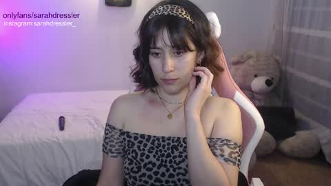 Snapshot of sarahdressler chatting on 02.12.25 sarahdressler online show from 02.12.25