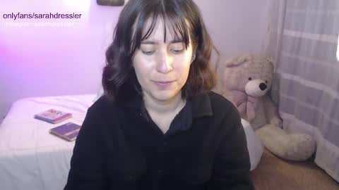 Snapshot of sarahdressler chatting on 03.08.25 sarahdressler online show from 03.08.25