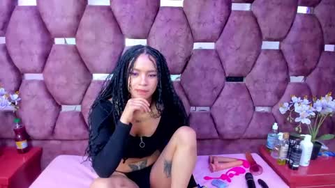Snapshot of saraloveee_ chatting on 01.26.25 Sarita  online show from 01.26.25