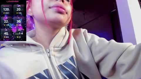 saray__jones online show from 09.16.25