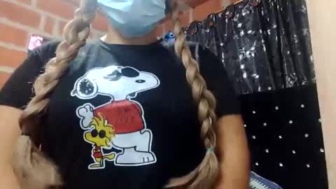 Snapshot of saray_mixx chatting on 11.03.25 saray_mixx online show from 11.03.25