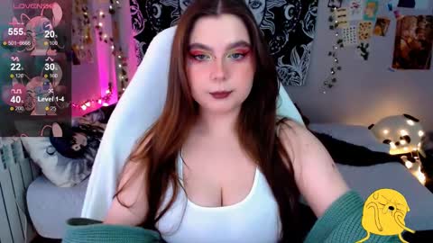 Snapshot of sashasoyyyy chatting on 03.10.25 Sashasoy online show from 03.10.25