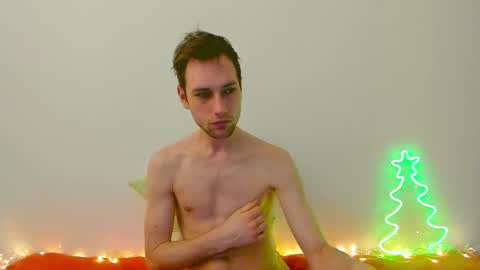 Snapshot of savak_hottie chatting on 01.12.25 Savak Laakem online show from 01.12.25