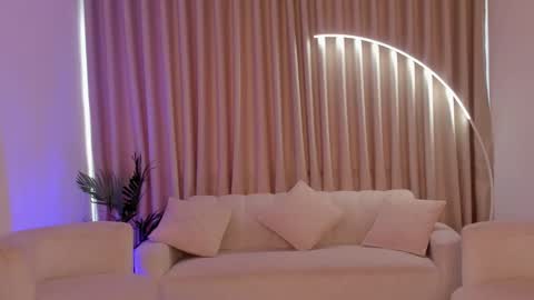 Snapshot of savannahwildee chatting on 09.14.25 Savannahwildee online show from 09.14.25