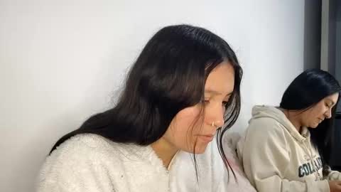 Snapshot of sayuce_black chatting on 12.28.24 sayuce black online show from 12.28.24