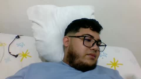 Snapshot of sbqestevanr chatting on 01.01.25 sbqestevanr online show from 01.01.25