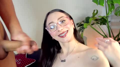 Snapshot of scarett_jackson chatting on 01.06.25 Scarett Jackson online show from 01.06.25