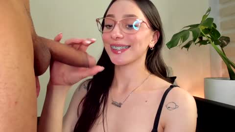 Snapshot of scarett_jackson chatting on 01.24.25 Scarett Jackson online show from 01.24.25