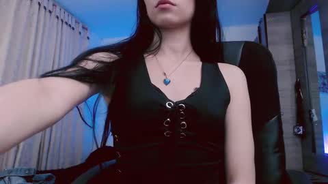 Snapshot of scarlett_vonrose chatting on 09.12.25 Scarlett Von Rose online show from 09.12.25