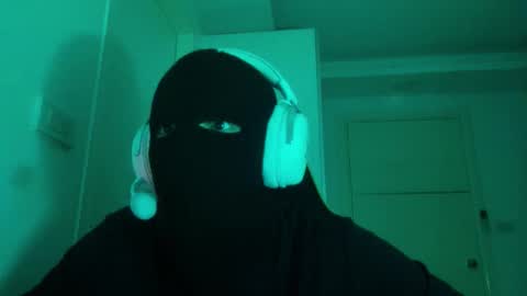 Snapshot of scolorweb chatting on 11.02.25 scolorweb online show from 11.02.25