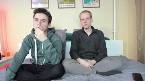 Snapshot of scooby_r chatting on 12.07.24 Thomas brunette and Alex blond online show from 12.07.24