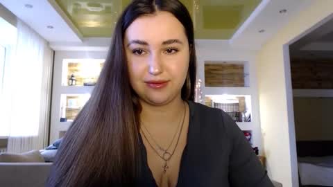 Snapshot of sea_cocktail chatting on 12.07.24 Elizabeth  online show from 12.07.24