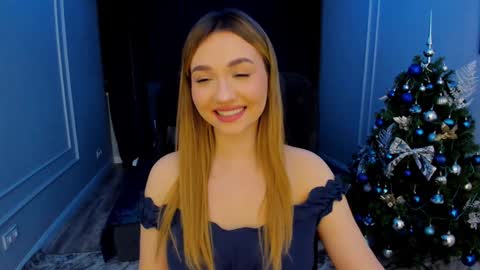 Snapshot of seaebreeze chatting on 12.24.24 Kate online show from 12.24.24