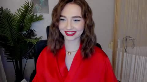 Snapshot of seaebreeze chatting on 02.14.25 Kate online show from 02.14.25