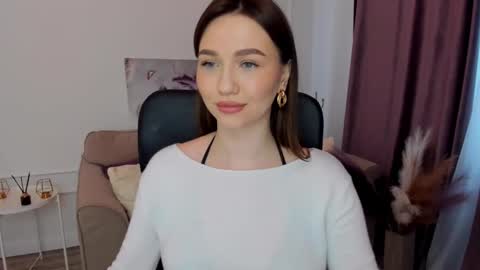 Snapshot of seaebreeze chatting on 03.05.25 Kate online show from 03.05.25