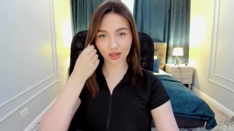 Snapshot of seaebreeze chatting on 03.06.25 Kate online show from 03.06.25